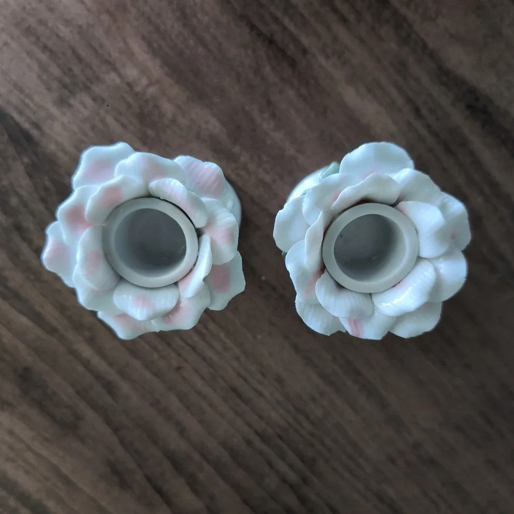 Pair Porcelain Rose Taper Candle‎ Holders Set of 2 White Pink Floral 3